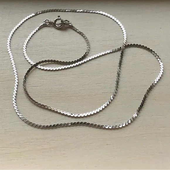 NIB STG SILVER solid flat serpentine chain Vintage 15” - Picture 7 of 10